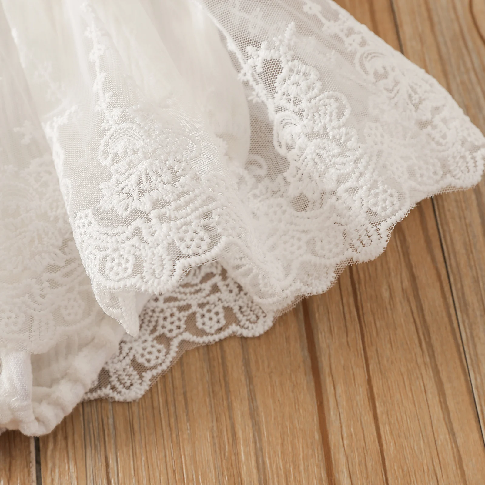 Женское боди с юбкой-пачкой и круглым вырезом на возраст 0-18 месяцев