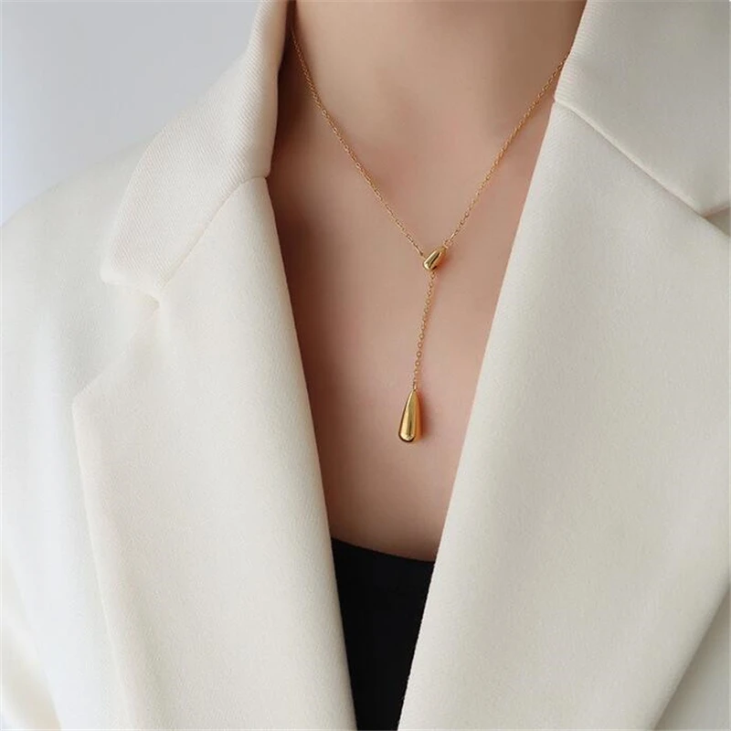 

Ожерелье женское позолоченное с подвеской в виде капли воды