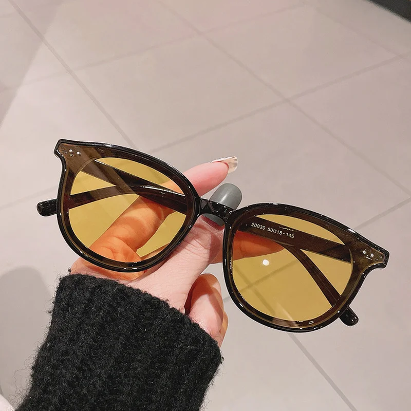 

Новинка, круглые солнцезащитные очки dyymj, женские круглые маленькие солнцезащитные очки в стиле ретро, мужские солнцезащитные очки с оранже...