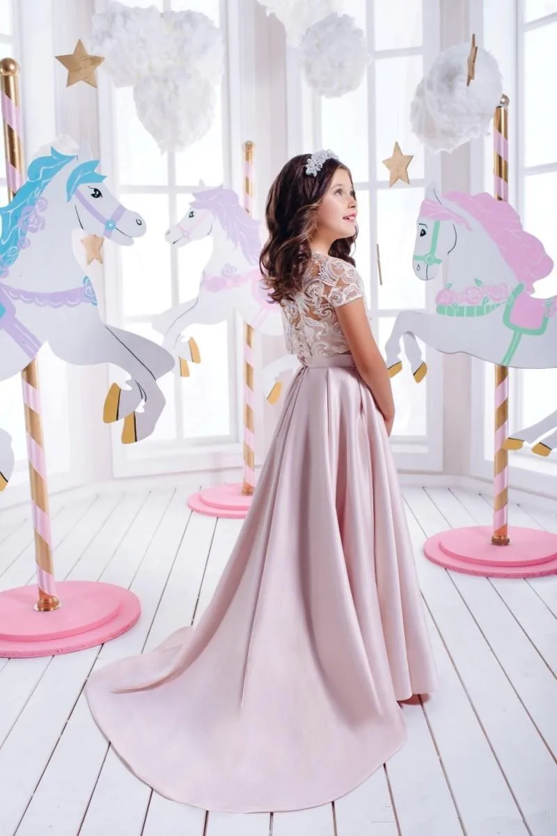 

Детское кружевное платье с аппликацией, с коротким рукавом и цветочным принтом