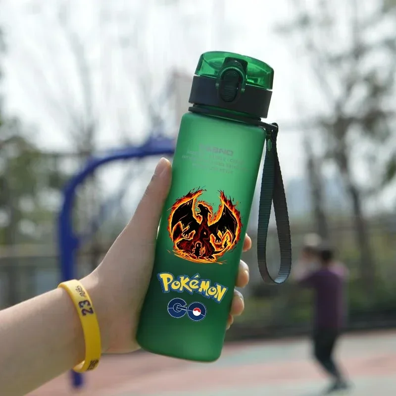 

Pokemon Plastic Adult Outdoor Large Capacity Sports Water Bottle Gifts 560ML Portable Charizard Mewtwo Snorlax Cartoon Water Cup