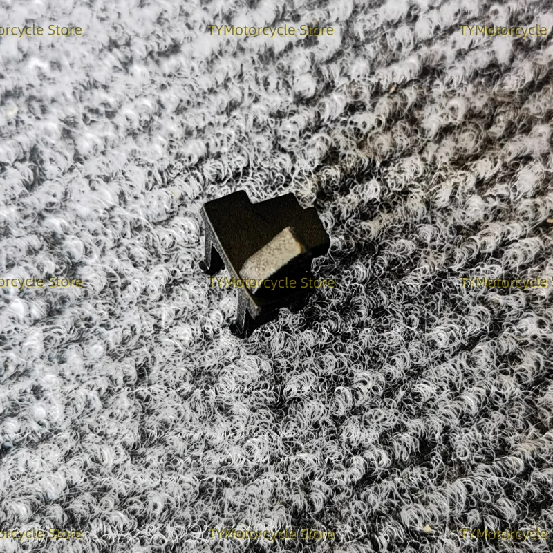 

Левая комбинированная кнопка круиз-контроля с фиксированной скоростью, подходит для BMW S1000R/RR/XR R1200GS/RT R1250GS/RT K1600 F900 F750GS F850GS