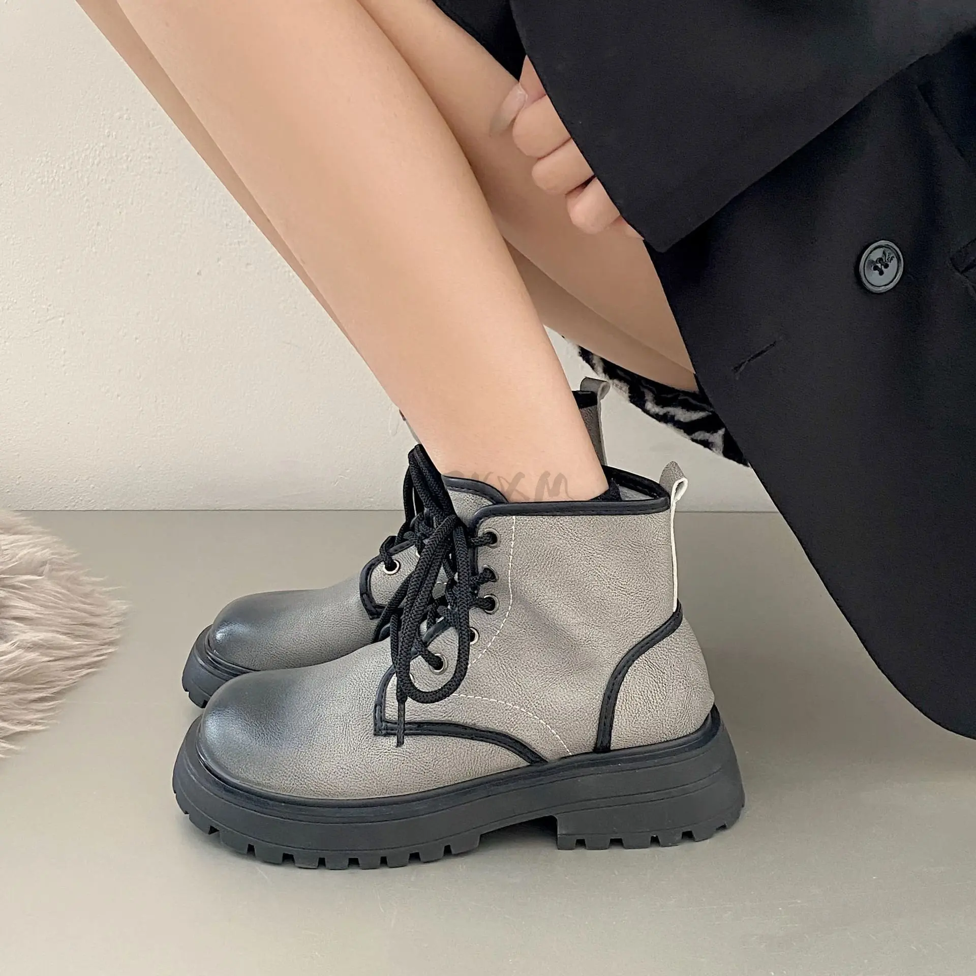 New Round Toe  Boots Women Autumn Winter Mixed Colors British Style Thick Bottom Short Gothic Boots Women Square Heels