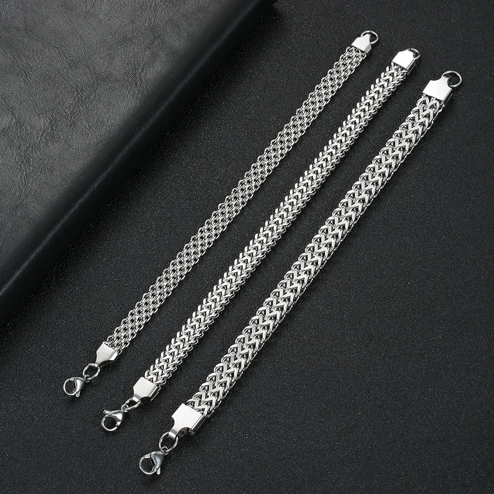 Браслет-цепочка в классическом стиле Серебристая цепочка Series 2024 широкий