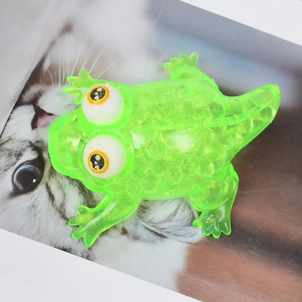 

Интересная милая игрушка-антистресс в виде крокодила