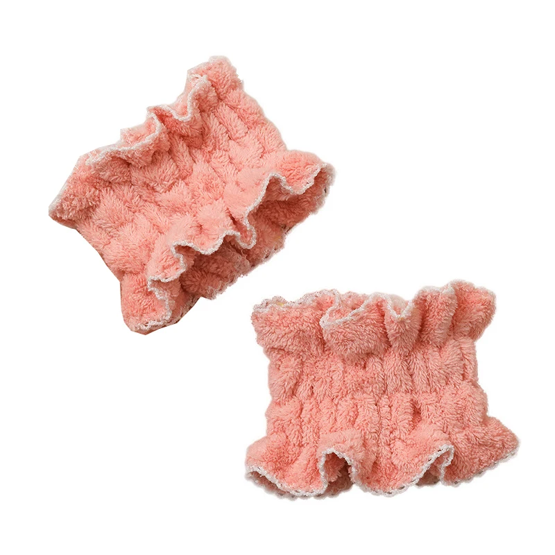 Рисунок 3 - повязка на запястье из кораллового