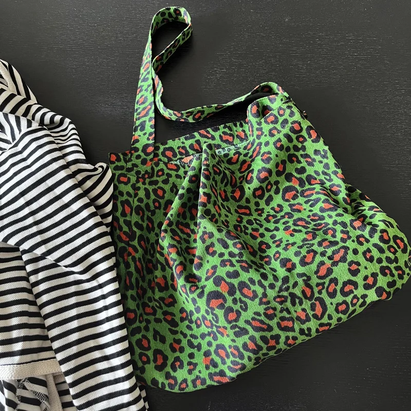 

Leopard Shoulder Bag for Women Large Capacity Ladies Shopping Bag Thin Corduroy Tote Handbags Vintage Female Messenger Bags