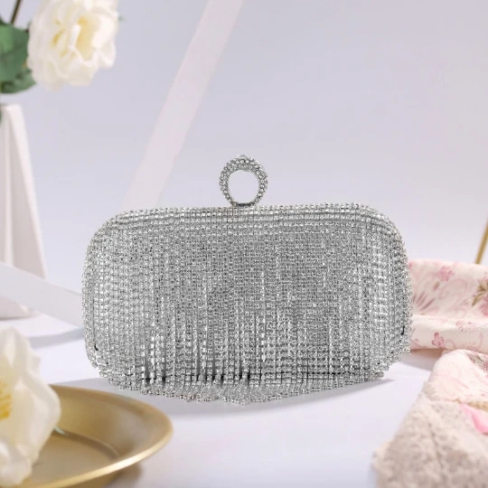 

Серебряная блестящая женская вечерняя сумка, Женская Праздничная Банкетная блестящая сумка, свадебные клатчи, Женская сумочка, сумка на плечо, косметичка на цепочке