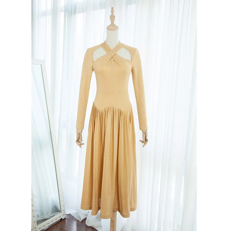 

Metallic Yellow Knitted Skirt