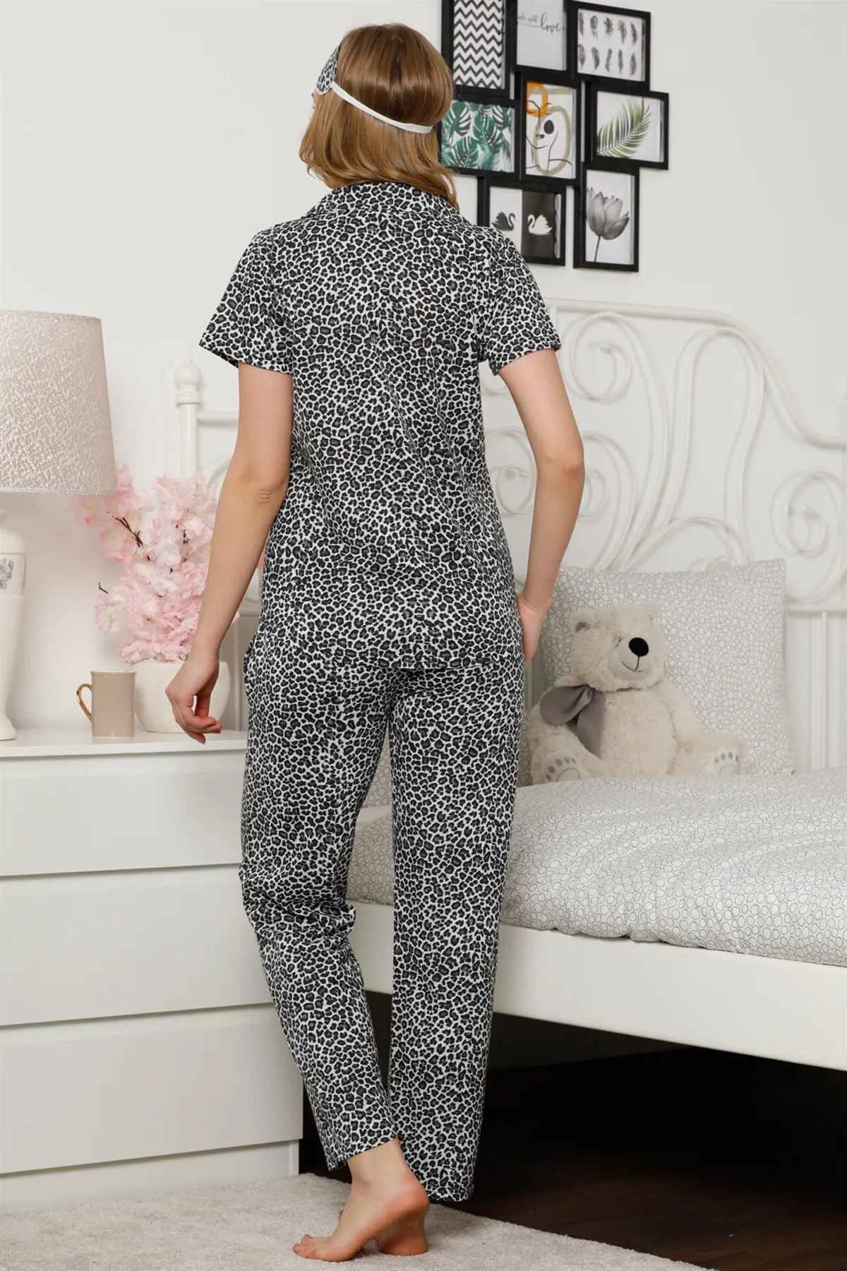 

Fashion Cartoon Women Gray Leopard print Cotton Pockets Short Sleeve Sleepwear Suit 2527