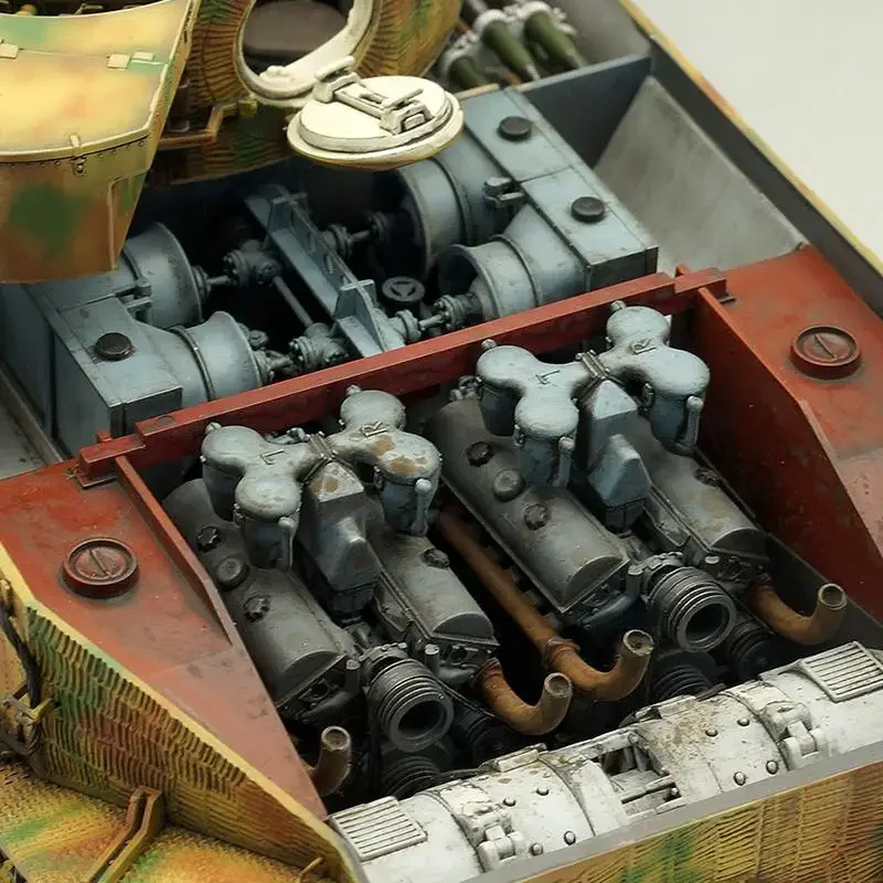 Amusing Hobby 35A051 1/35 Panzerkampfwagen VI(P) Tiger P 003 набор моделей танка