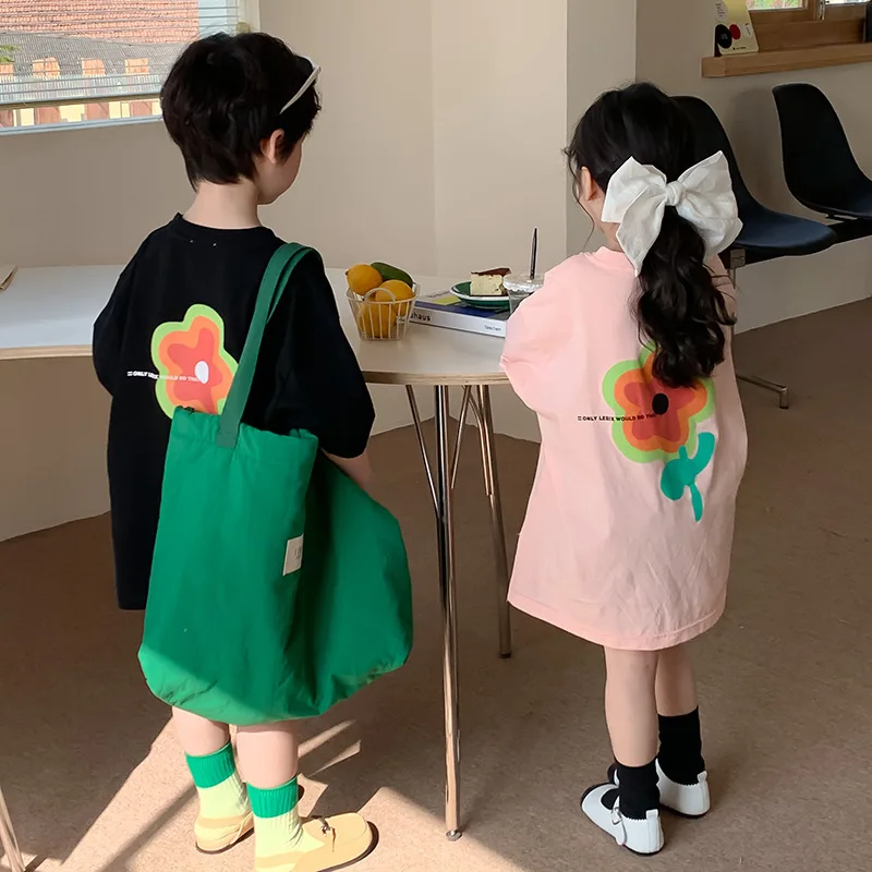 

2022 summer new Korean version boys and girls flower T-shirt children's round neck loose short-sleeved T-shirt