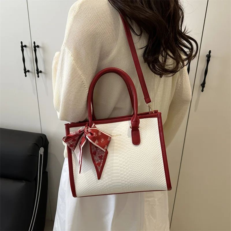 2025 модная новая сумка-тоут большая вместительная сумка для поездок на работу