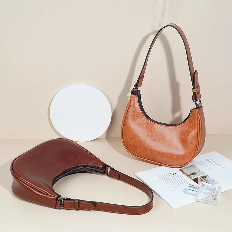 

French Retro Niche Design High-end Underarm Bag Saddle Bag Versatile One Shoulder Half Crescent Leather Crossbody Handbag