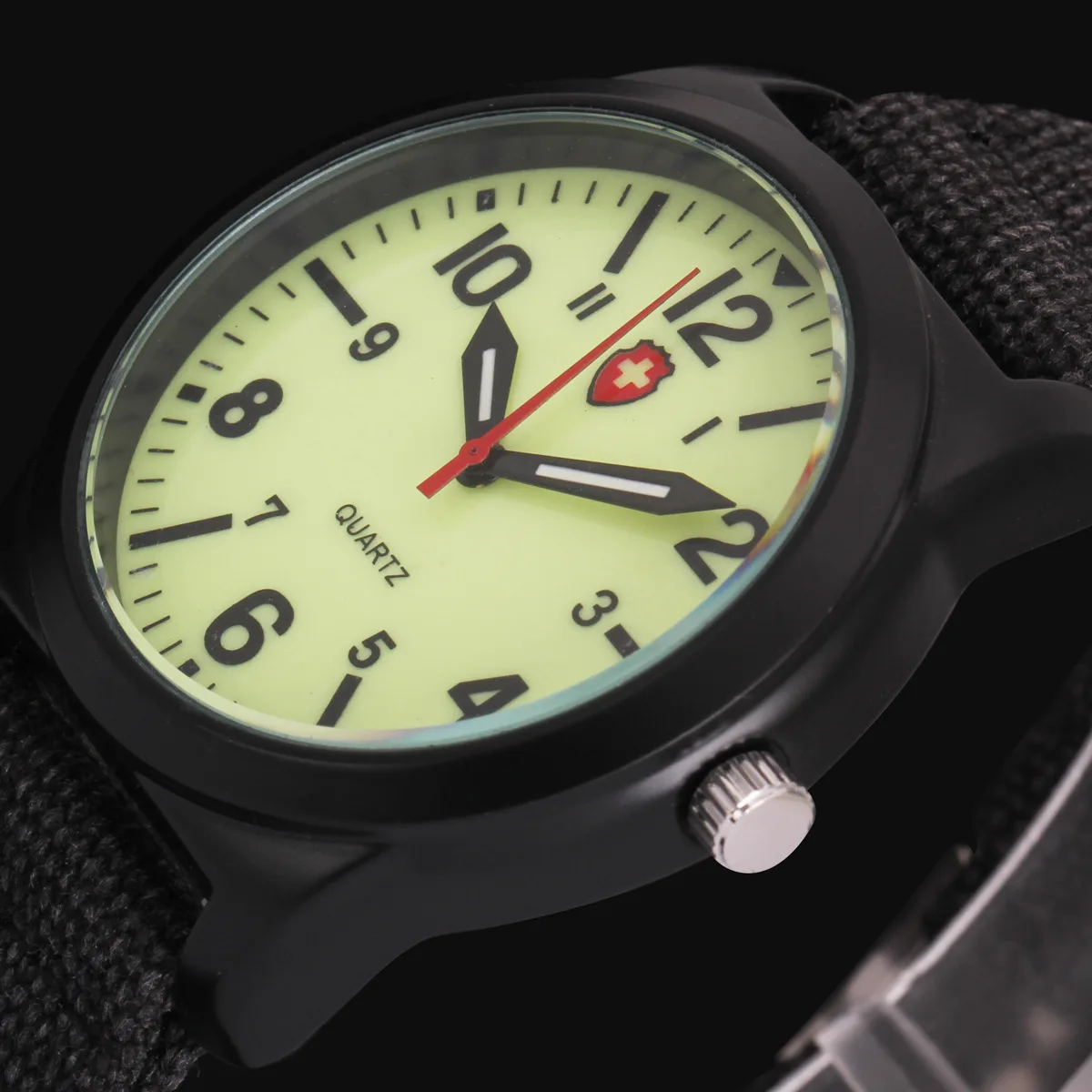 2023 new fashion hot selling simple canvas belt luminous men's and women's watches quartz watch