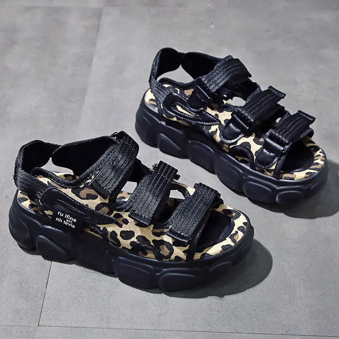 

Сандалии-гладиаторы на плоской подошве для взрослых женщин, модные босоножки из кожи для повседневных случаев, удобные тапочки 5 см