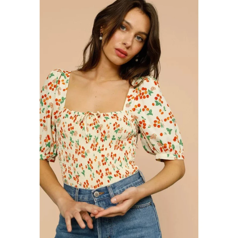 

2022 New Design Women's Square Neck Bubble Sleeve Cherry Print Top