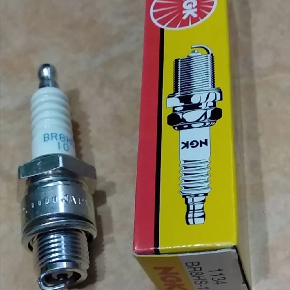 

Free Shipping Spark Plug For Yamaha Tohatsu Suzuki Mercury Above 2 Stroke4 0Hp Outboard Spark Plug Ngk-Br8Hs Instead Of BR7