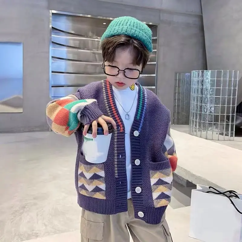 

Свитер для маленьких мальчиков, вязаный кардиган, однобортный Топ контрастных цветов на весну и осень 2023, повседневный модный свитер для 5-12 лет