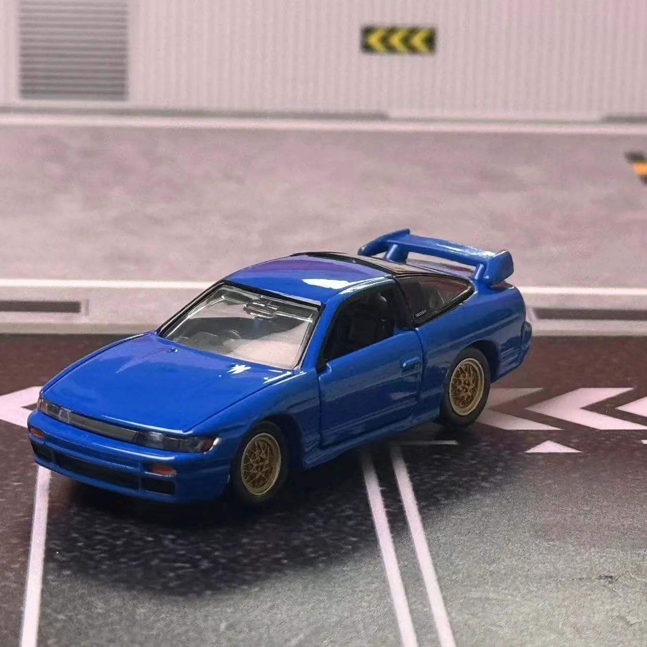 Takara Tomy Tomica Premium No.39 Nissan Sileighty RPS13 Kai Initial D 1:62 Автомобиль Детские игрушки Моторный автомобиль Литая под давлением металлическая модель для мальчика (art.: 3920cfd8896bc) - 3920cfd8896bc