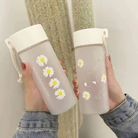 550ml plastic water bottles daisy transparent bottle bpa free outdoor sports water cup water mug student portable mug with rope