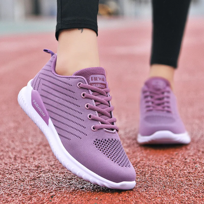 

2022 New Women Casual Shoes Fashion Breathable Walking Mesh Flat Shoes Woman White Sneakers Women Tenis Feminino Female Shoes