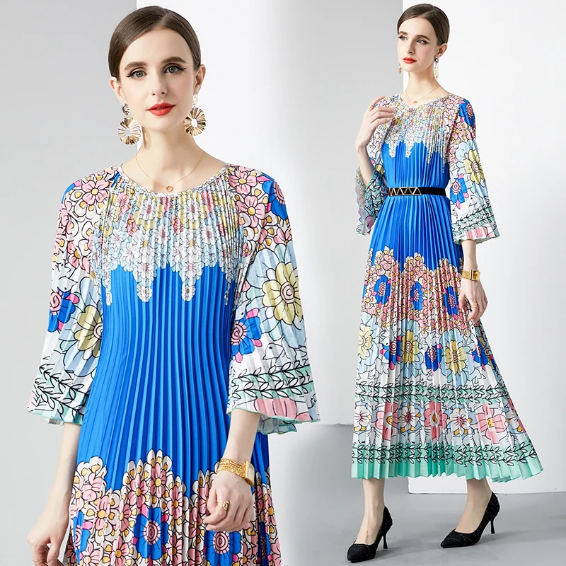 

Pleated Beautify Quality Bell-bottomed Sleeve Super Hemlines Upscale Dress