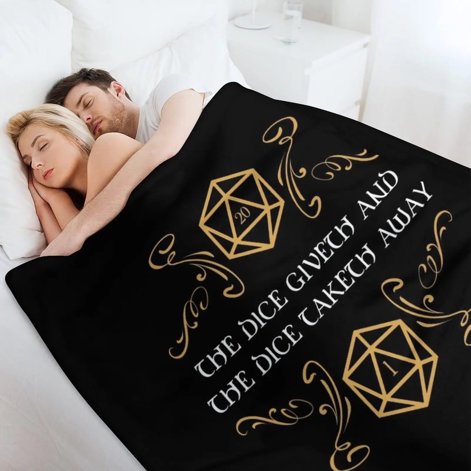 Подарочное одеяло в виде игральных костей и на вынос натуральное для