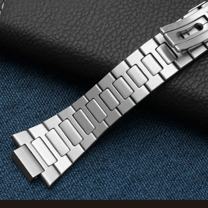 Solid stainless steel band bracelet, metal band with folding buckle, suitable for Patek Philippe Nautilus 5711 / 1A010 25mm-13m