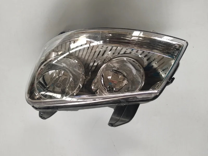 

4121100-P24A / 4121200-P24A левая/правая фара для Great wall wingle steed 5