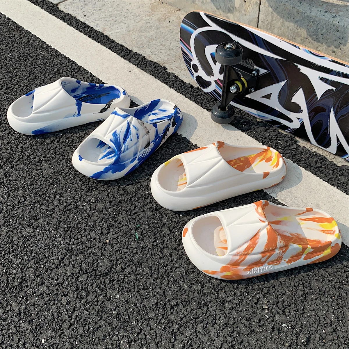 2022 New Summer Couple EVA Material Adult Fashion Women's Sandals Trend All-match Light Sandals Non-slip Deodorant Thick Bottom