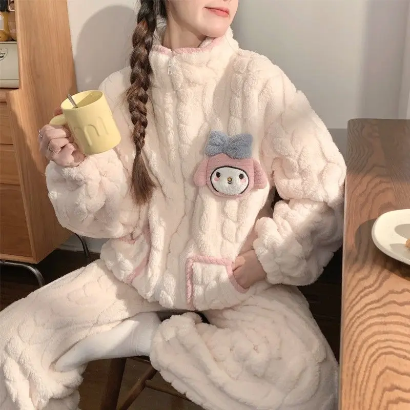 

Sanrioed Kuromi My Melody Cinnamoroll Коралловая бархатная Пижама для женщин зимой с длинным рукавом милый мультяшный комплект домашняя одежда
