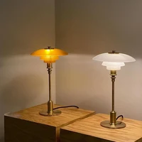 Danish Désign Desk Lamp Nordic Style Post-modern Minimalist Creative Living Room Study Hotel Soft Bedside Decor Glass Table Lamp