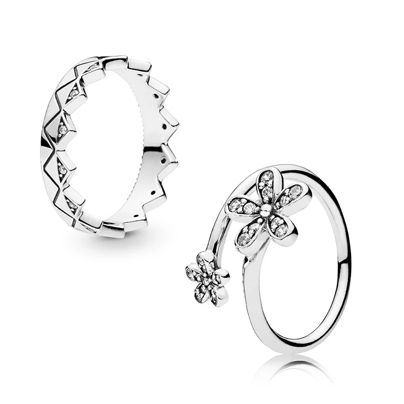 

Кольцо из серебра 2022 пробы с короной 1:1 и бриллиантами