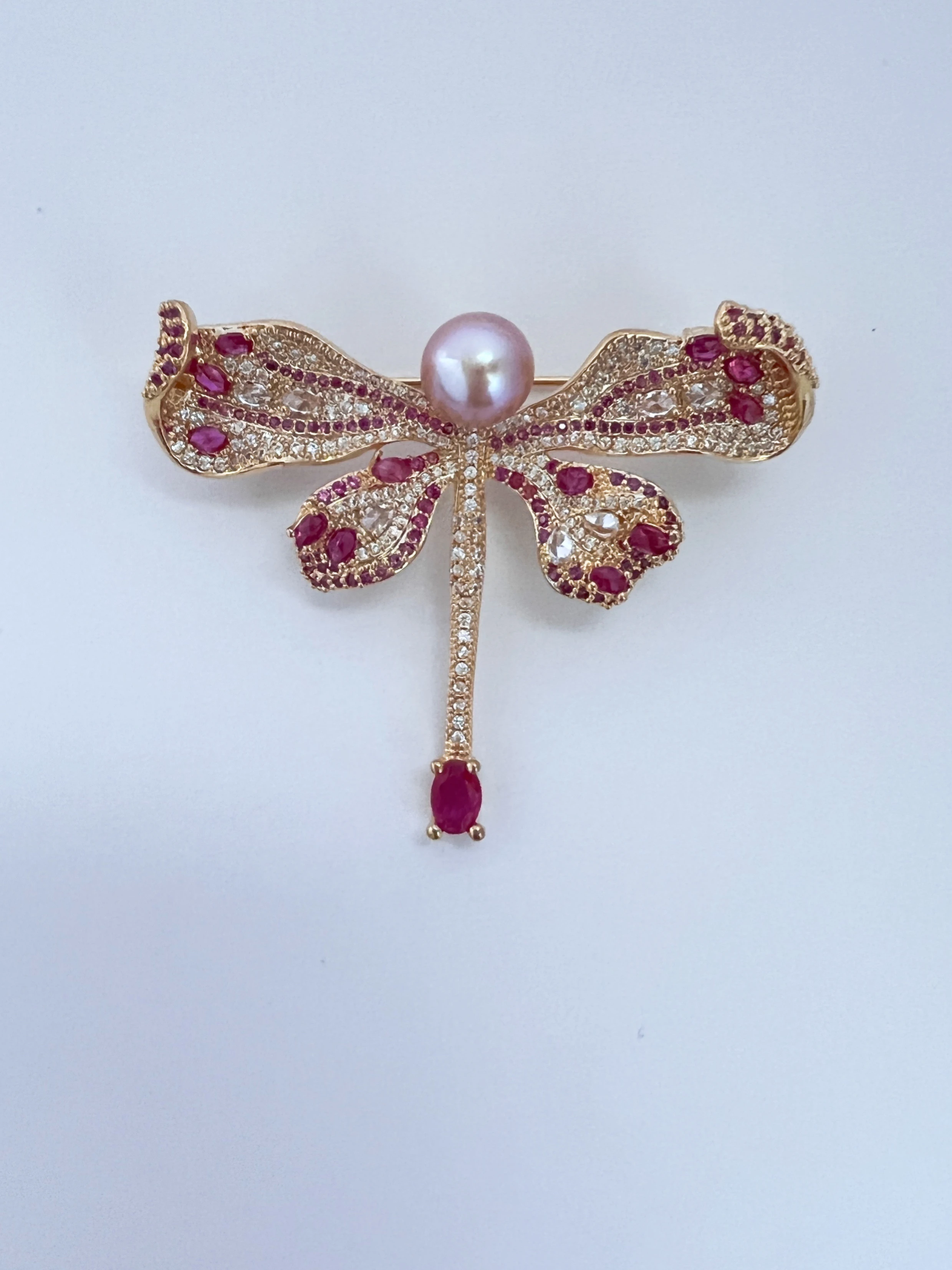 

2023 модная брошь в виде стрекозы, Женская Роскошная темпераментная инкрустированная красным Цирконом