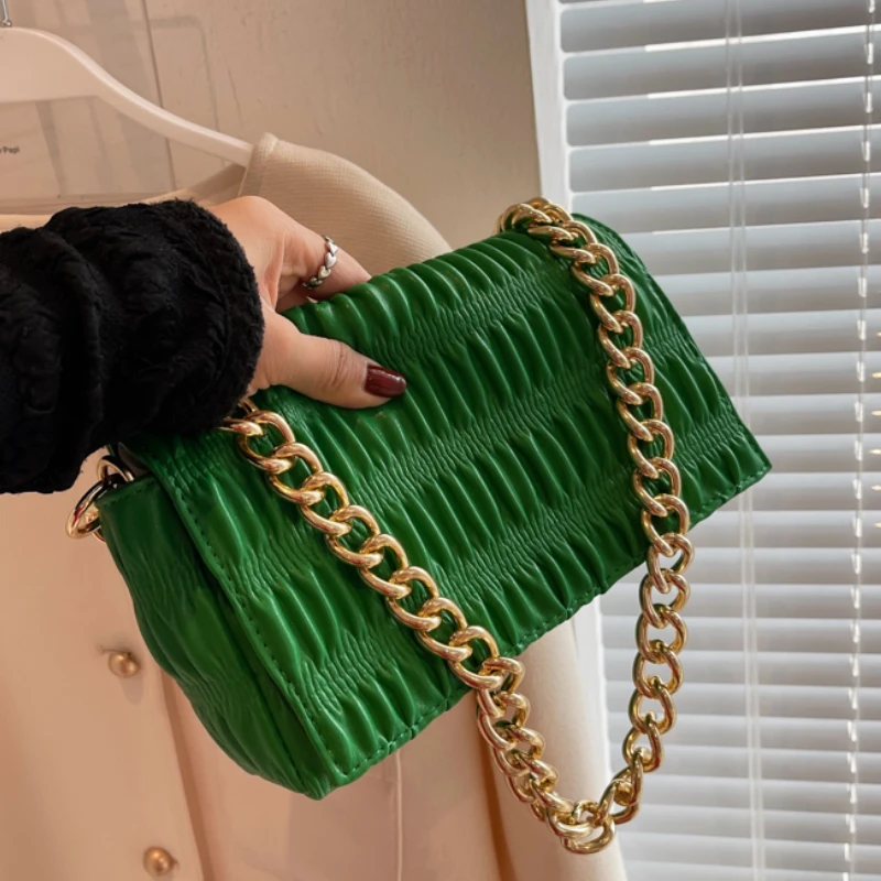 

Женская дизайнерская роскошная сумка с вышивкой и цепочкой LEFTSIDE, модная новинка, высококачественные женские Сумки из искусственной кожи, с...