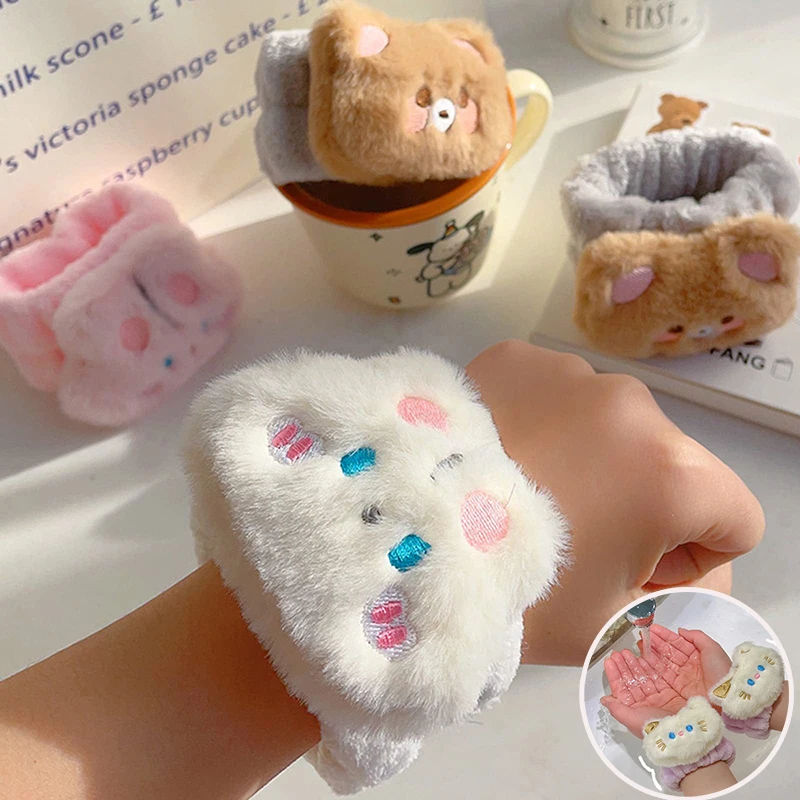 

2pcs Cute Cartoon Wristbands Microfiber Wrist Wash Towel Band Washing Face Absorbent Wristbands Wrist Sweatband Prevent Water