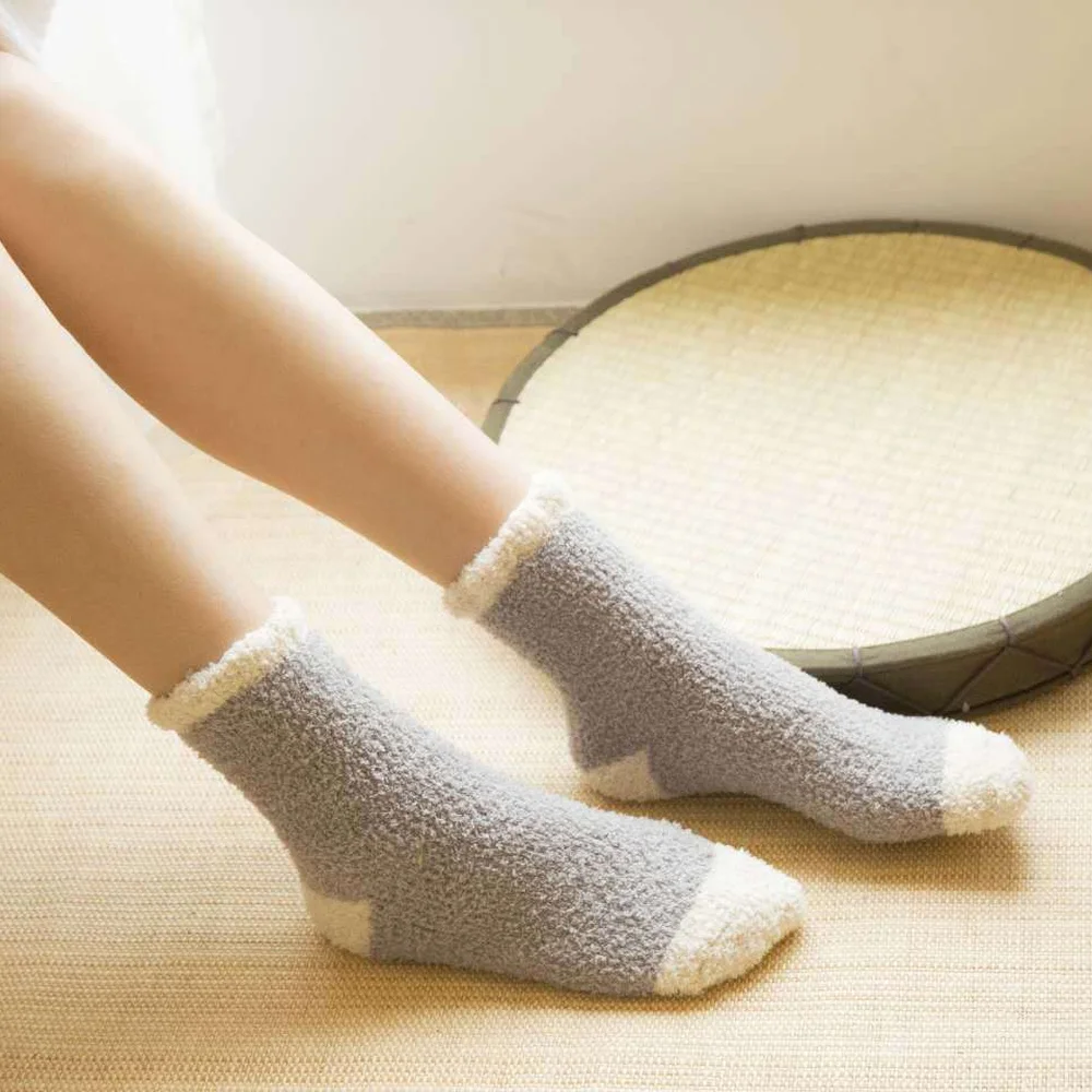 5 Pairs Warm Women Coral Fleece Socks Ladies Thickened Sleep Floor Socks Pure Color Mid-tube Casual Women Socks