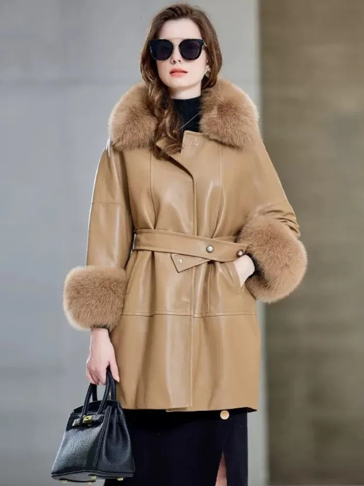 Женское зимнее пальто из натуральной кожи с воротником лисьего меха