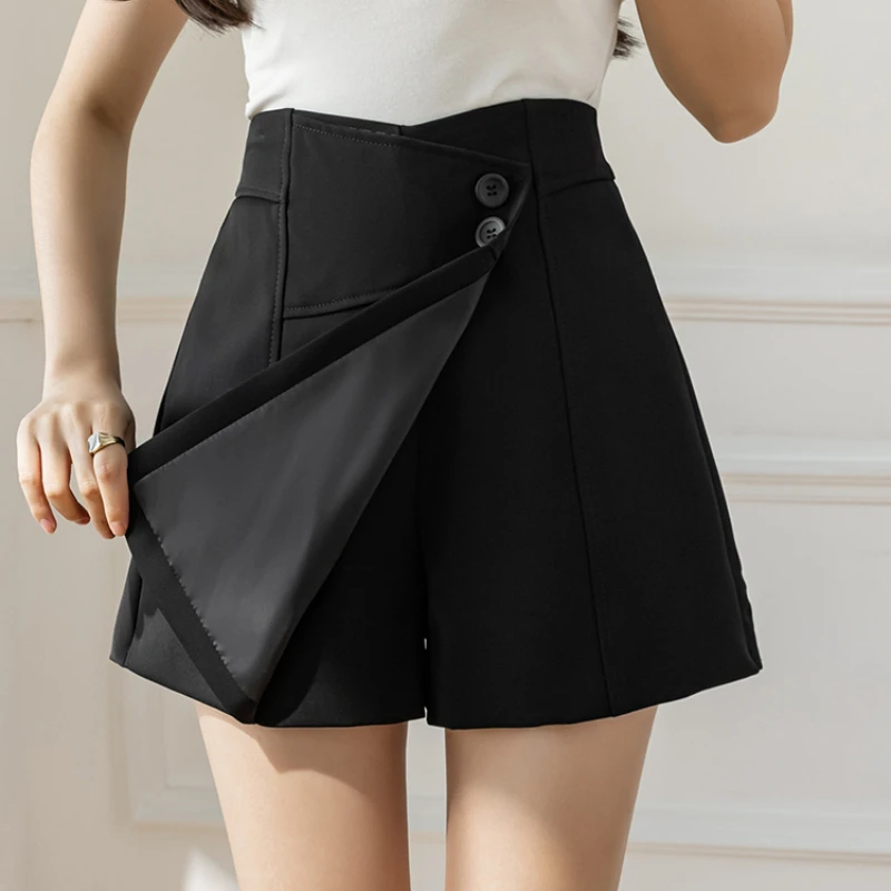

2022 Spring Summer New Women Shorts Skirts Black Fashion Irregular High Waist Shorts Casual Button Culottes Female Bottoms