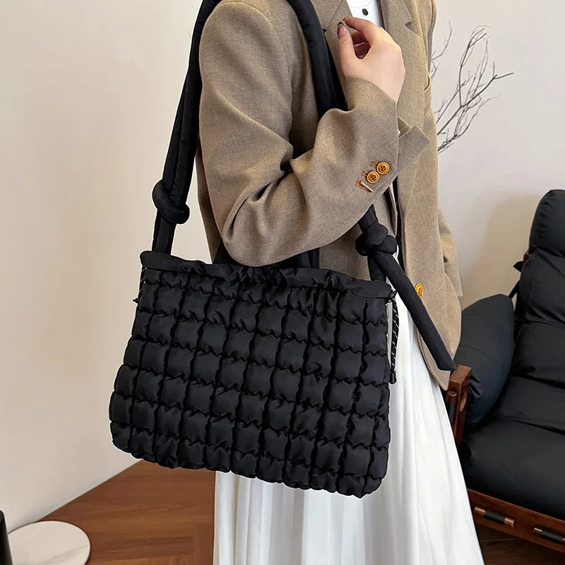 Модная брендовая пуховая сумка большая вместительная женская сумка-тоут зимняя