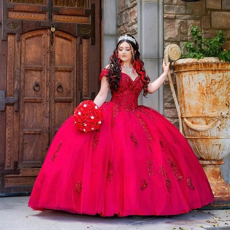 

Sweet 16 Red Lace Quinceanera Dresses Pearls Ball Gown vestidos para 15 vestido de xv años Glitter Sequined Birthday Prom Gown
