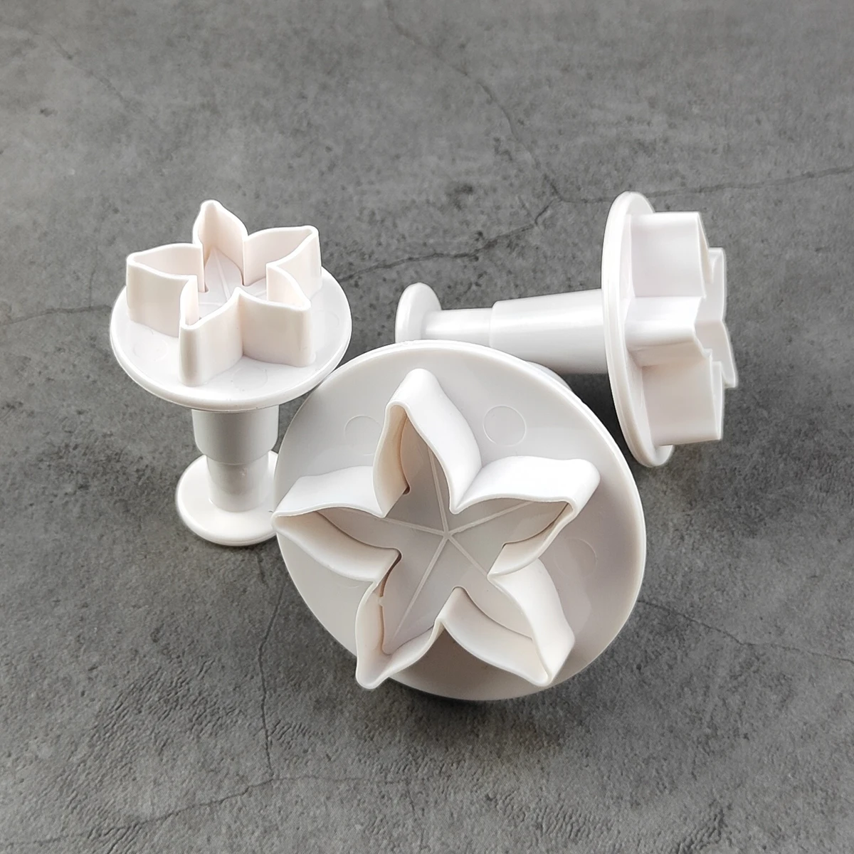 3Pcs Wedding Pentapetal Flower DIY Cake Decor Mold Cookie Cutter Stamps Chocolate Biscuit Soap Fudge Moulds Baking Kitchen Tools