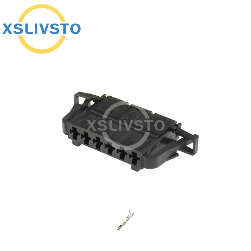 

Разъем 3B0972706 для педали акселератора XSLIVSTO