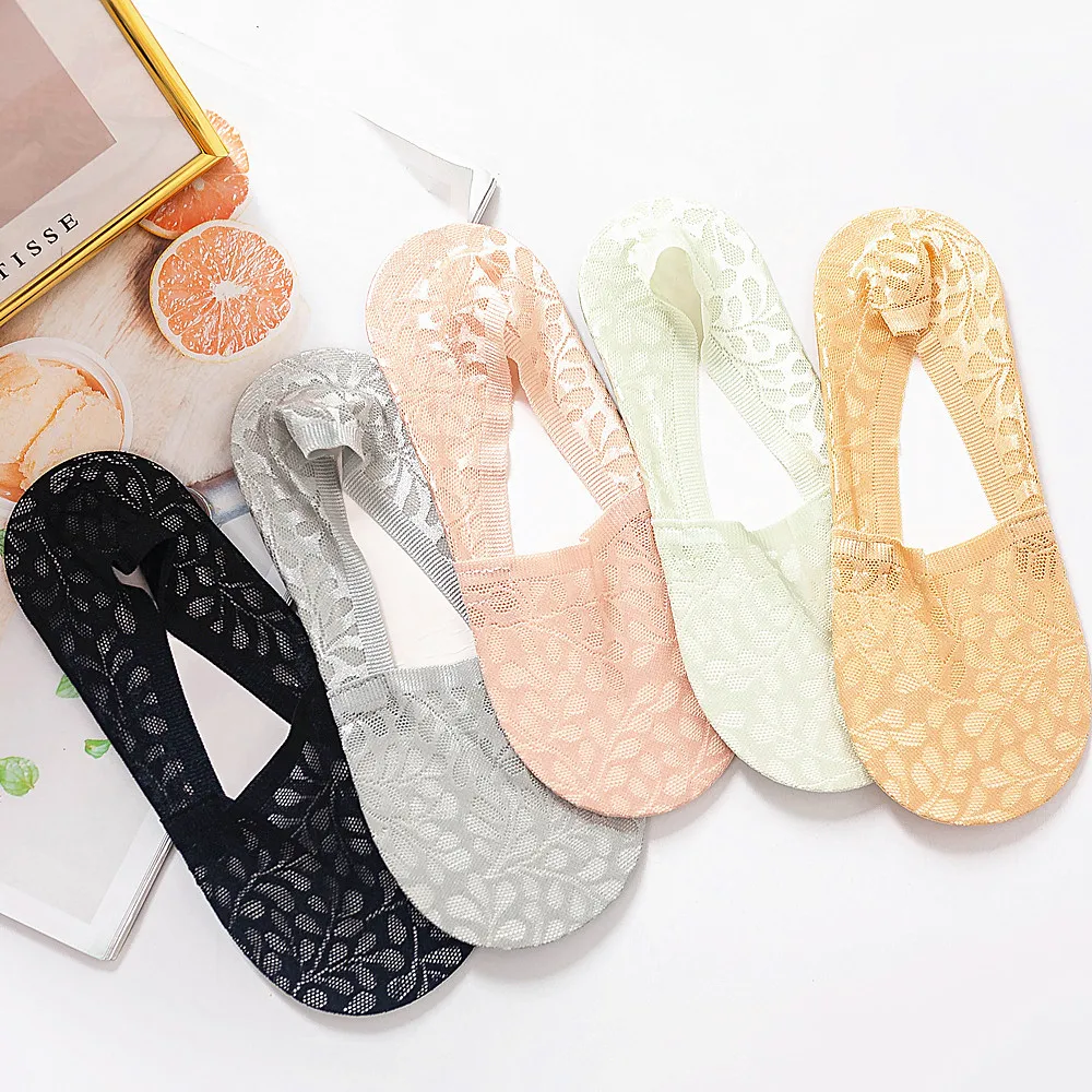 Summer Thin Pretty Invisible Low Cut Boat Ankle Socks Slippers Women Luxurious Lace Mesh Silicone Anti-slip Short Foot Stockings