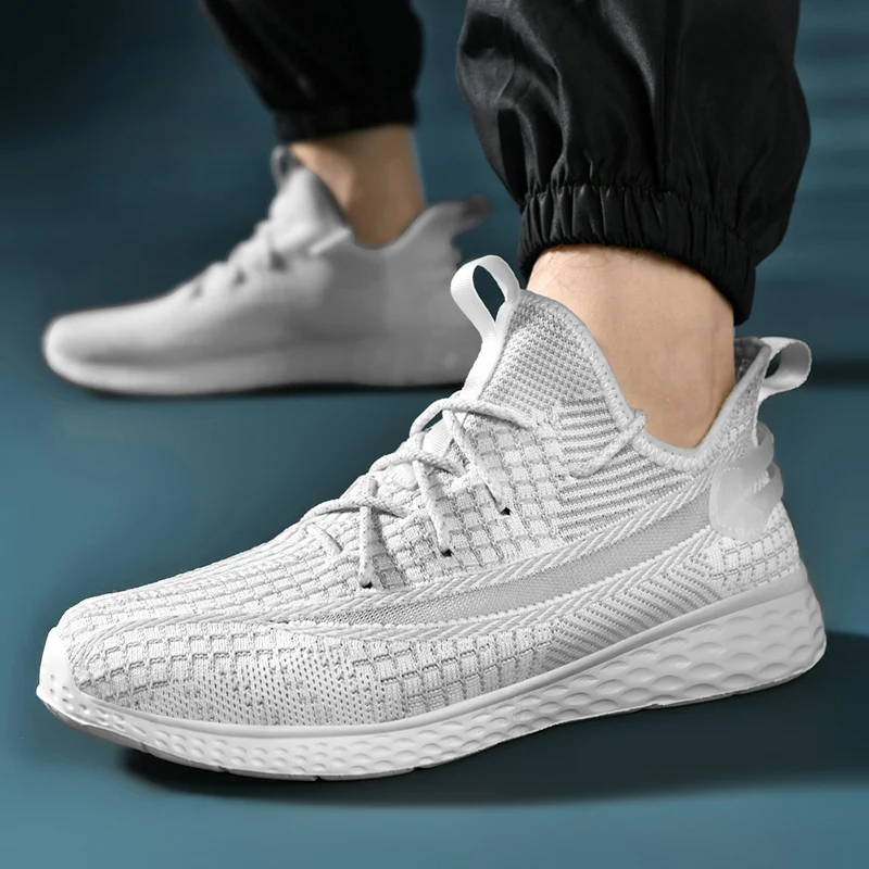 2022 New Breathable Mesh Sneakers Men Soft Comfortable Running Sport Shoes Men Lightweight Unisex Athletic Women Couple Shoes