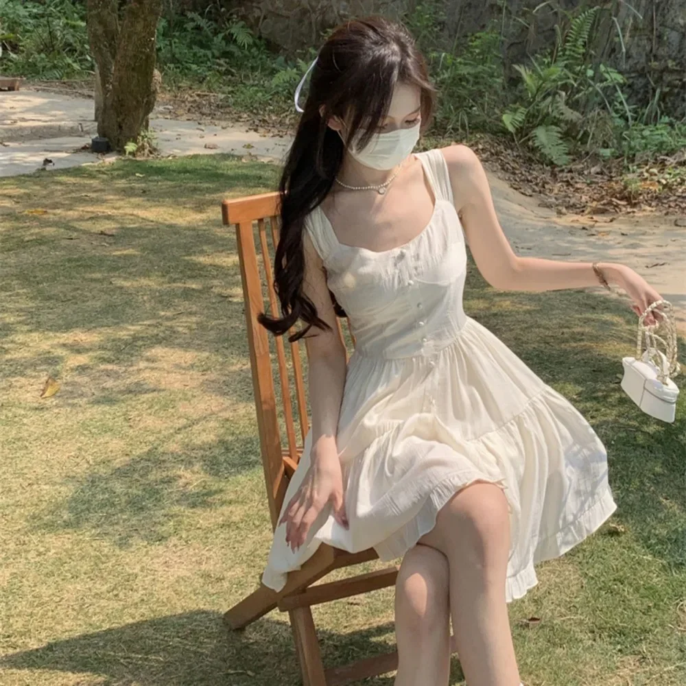 Платья женские тонкие с грибком универсальные однотонные трапециевидные без