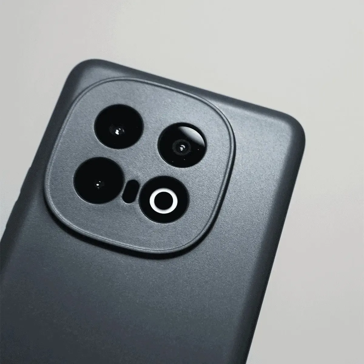 Фото Чехол для VIVO iQOO 15, простой силиконовый матовый ультратонкий чехол из ТПУ для IQOO15, противоударный бампер Fudna №3