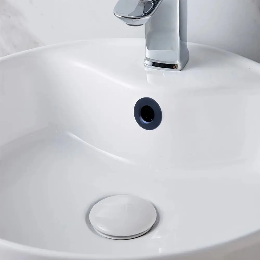 Смеситель Laturny для ванной комнаты в традиционном стиле черный серебристый