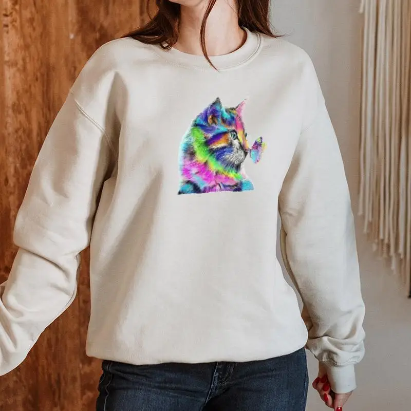 

Rheaclot Colorful Cat And Butterfly Print Women's Retro Vintage Cotton Long Sleeves Sweatshirt